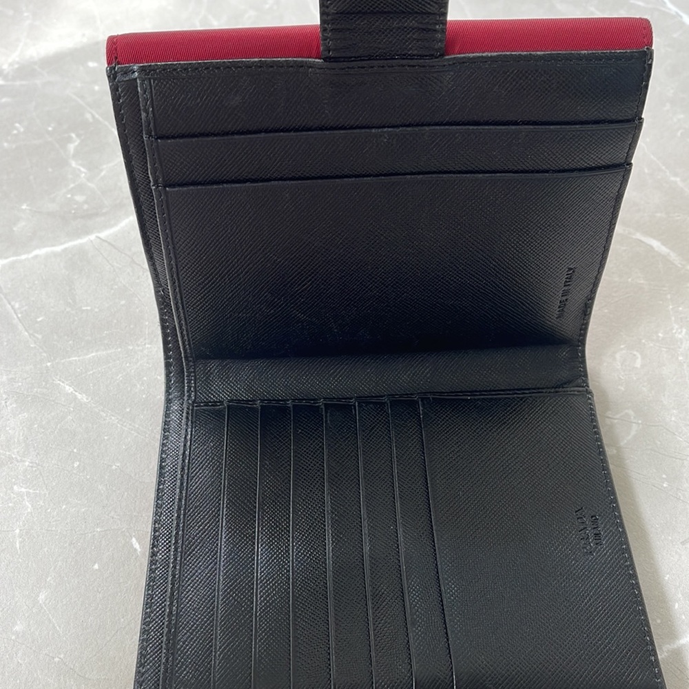 Prada RARE Red Nylon Logo Oversized Trifold Wallet - Picture 14 of 17